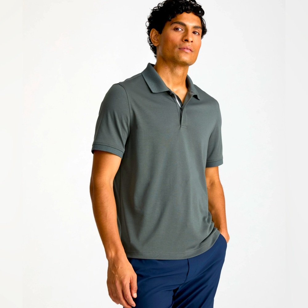 NWT: Untuckit Damaschino Wrinkle Free Polo (Size: Small)